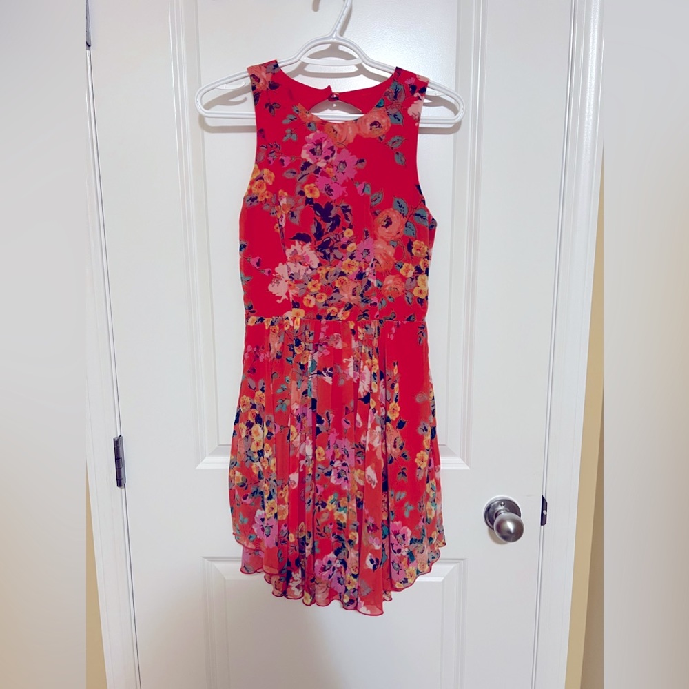 B. Smart Floral Dress Orange/Coral color
